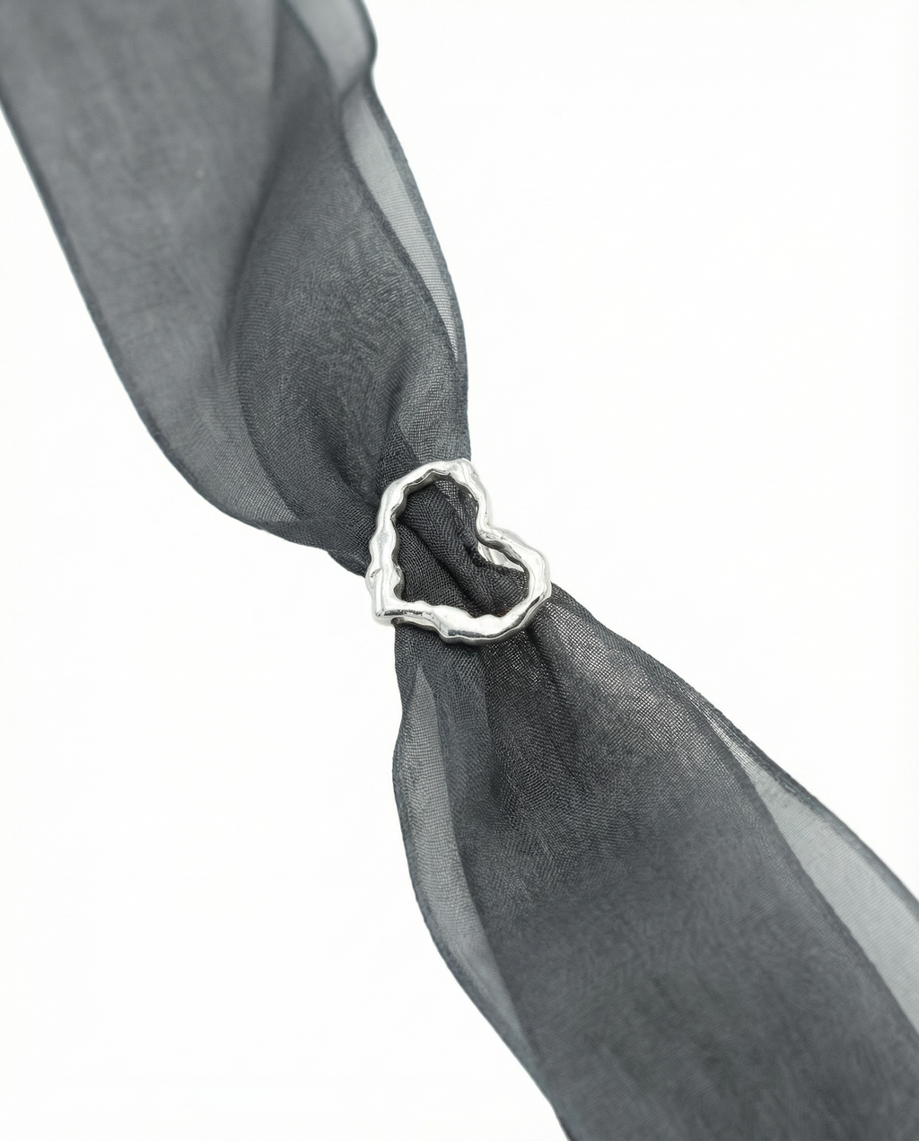 Haoto / Breath of Silk (18K/WG)