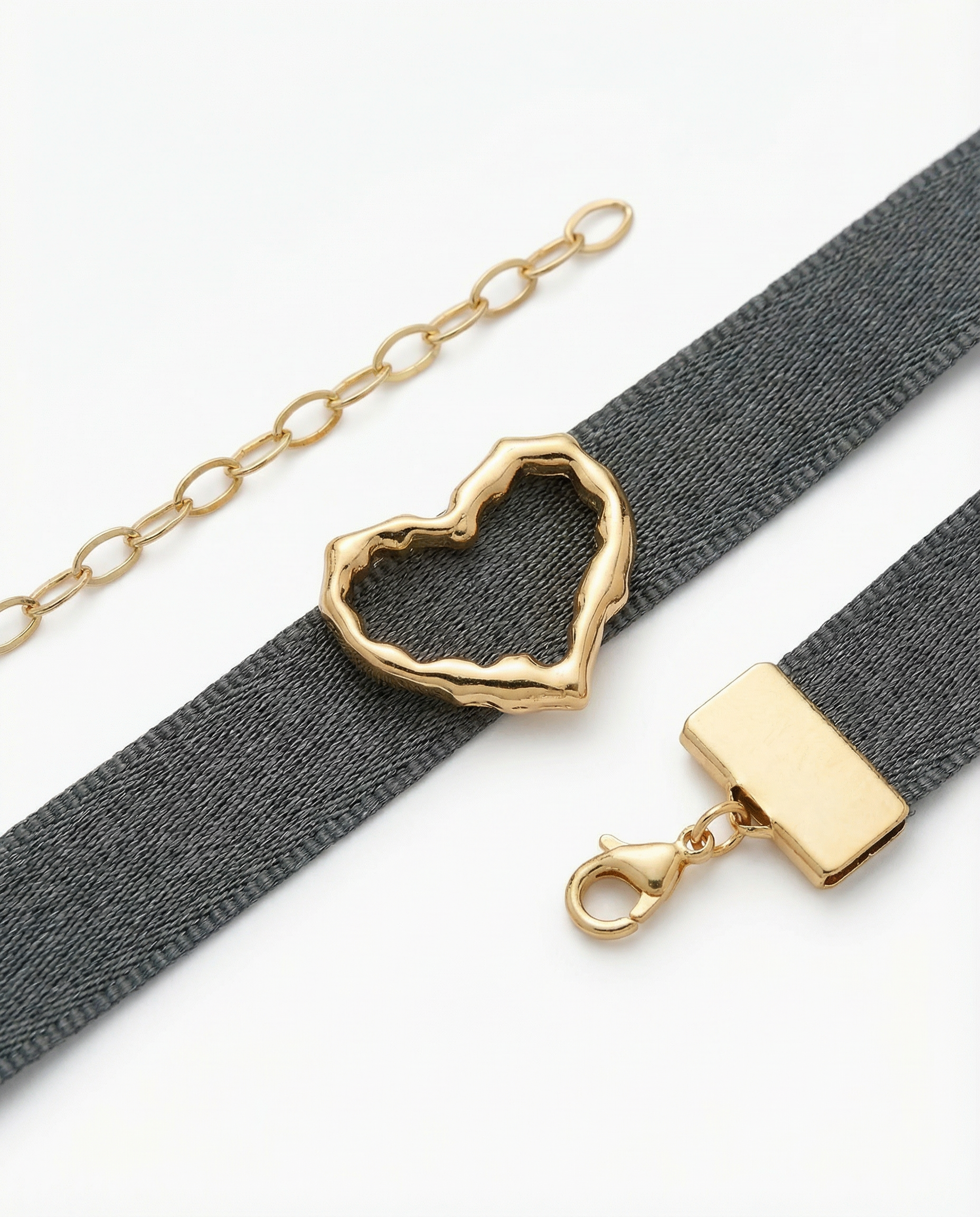 Haoto - Grace of the Queen (Yellow Gold)