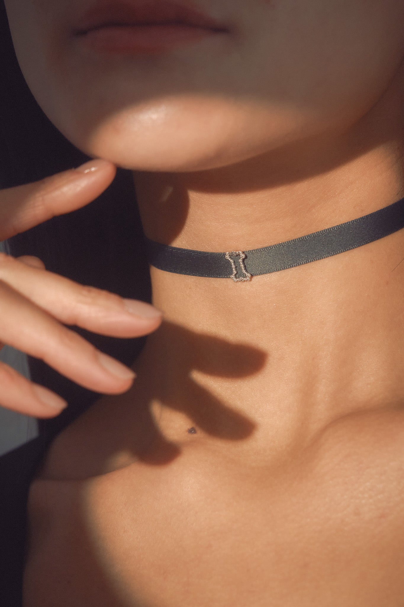 Enishi / Grace of the Queen (18K/WG)