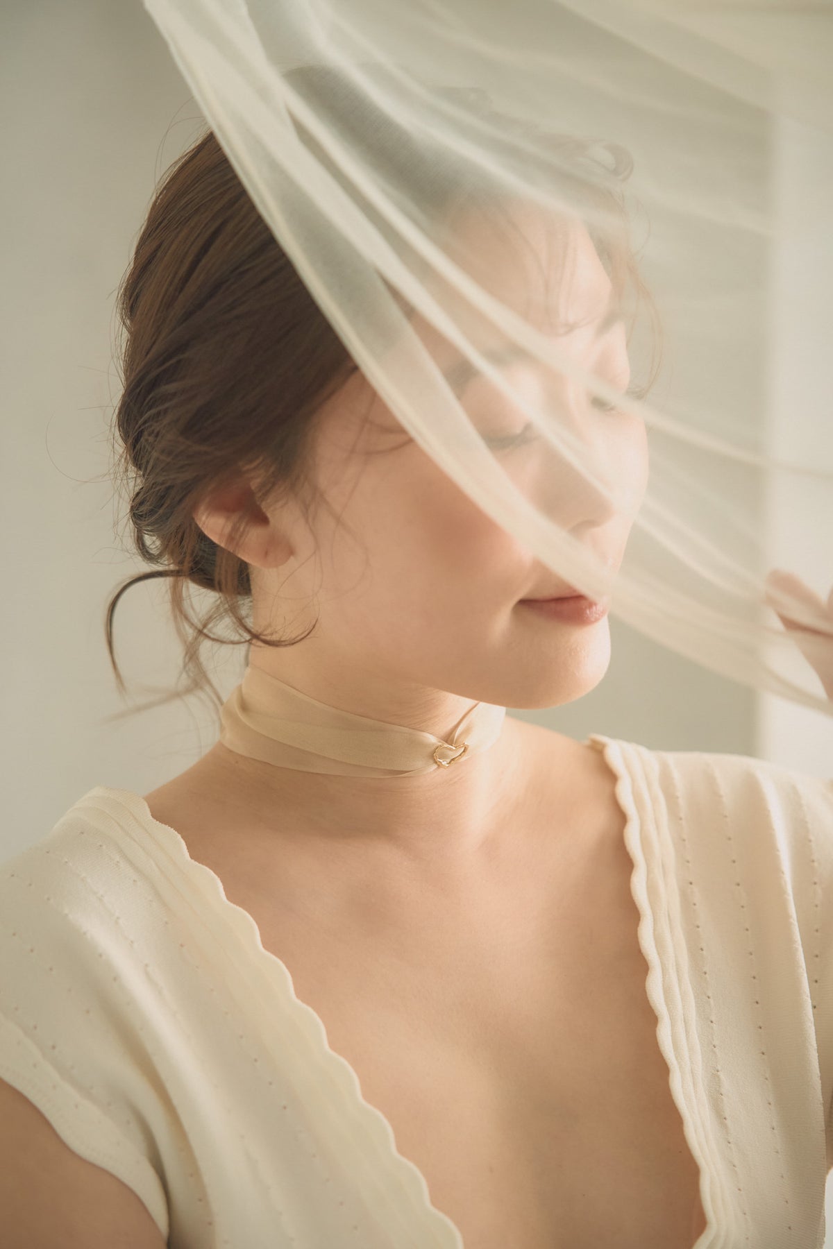 Haoto / Breath of Silk (18K/YG)